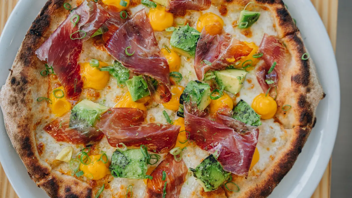 Masabrasa, la pizza de Pizzería Primavera para el Campeonato de España de Pizzas 2025